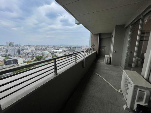 バルコニー  写真撮影日：2025-05-16