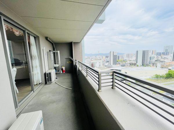 バルコニー  写真撮影日：2025-05-16