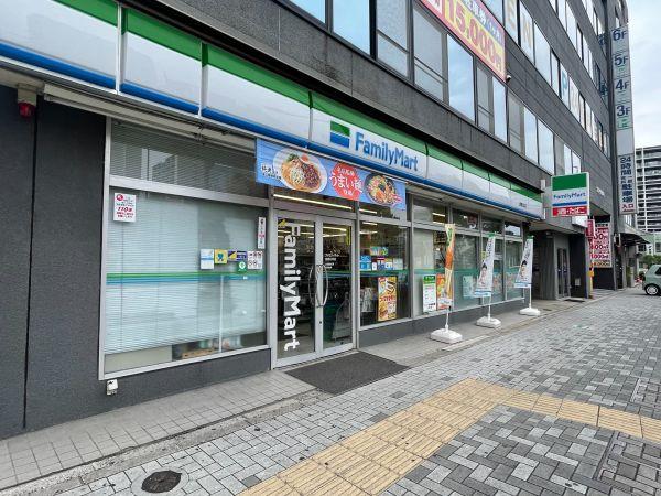 ファミリーマート豊橋石塚店 300m 写真撮影日：2025-05-16