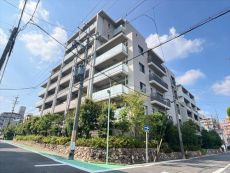 外観　（南側から／２０２５年８月撮影）