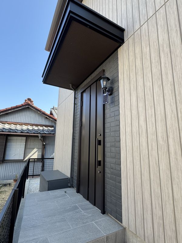 玄関 写真撮影日：8/1/25, 12:00 AM