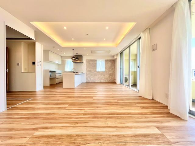 リビング  写真撮影日：2025-10-23