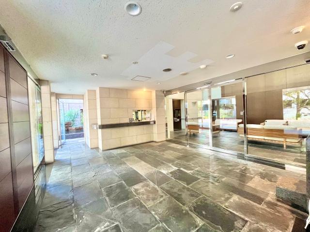 エントランス  写真撮影日：2025-10-23