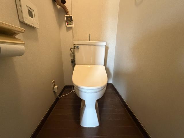トイレ  写真撮影日：2025-10-24