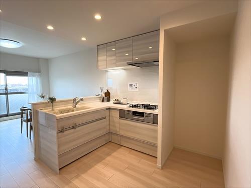 ＬＤＫ約２０帖－３