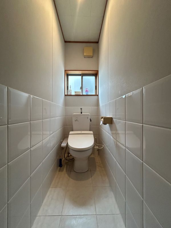 2階トイレ 写真撮影日：11/1/25, 12:00 AM