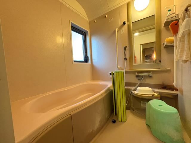浴室  写真撮影日：2025-11-02