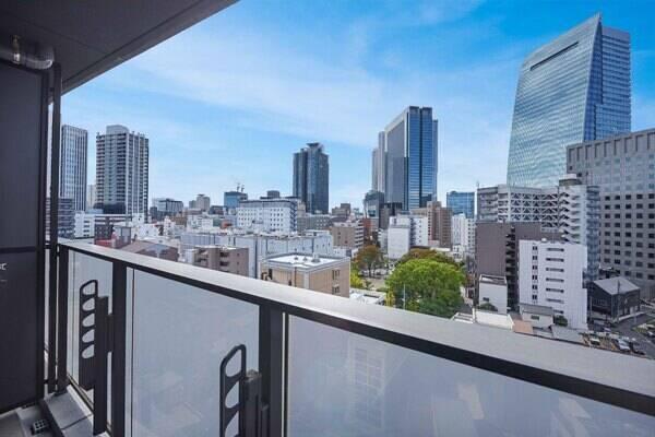 南側バルコニーから撮影。目の前を遮るものがないので眺望良好です。