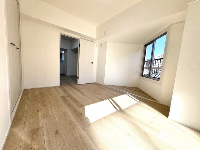 リビング以外の居室  写真撮影日：2025-11-22