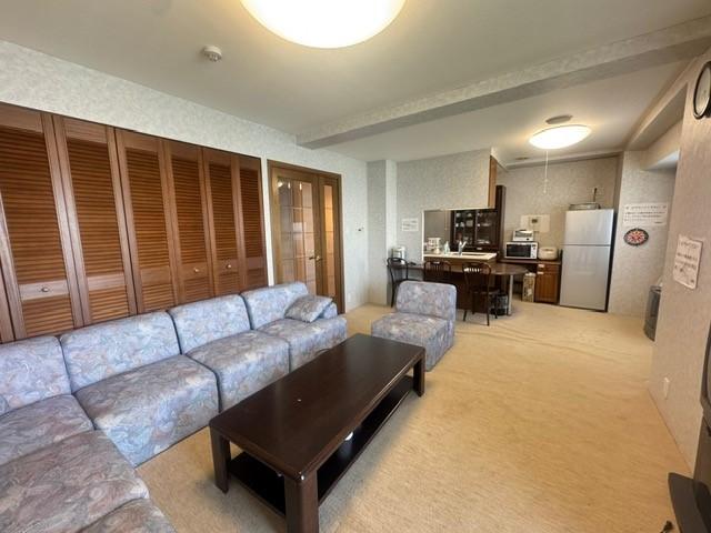 リビング  写真撮影日：2025-11-14