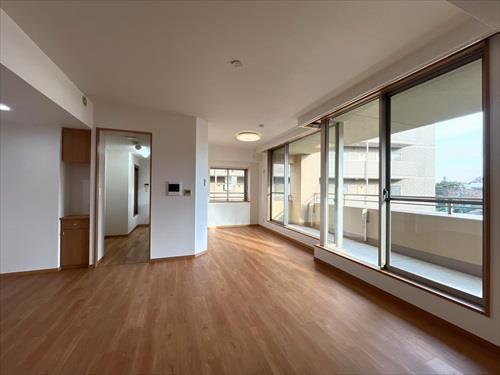 リビング・ダイニング約１７帖－２