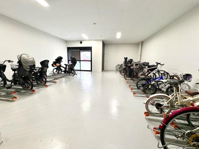 その他共用部  写真撮影日：2025-12-20