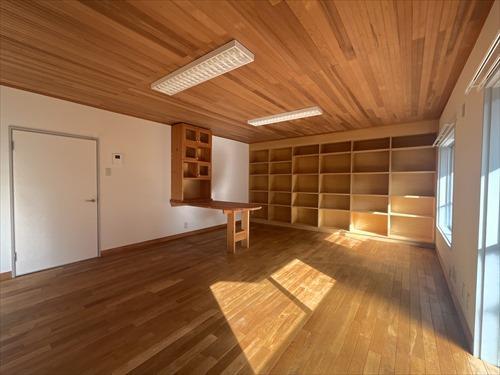 リビング・ダイニング－２