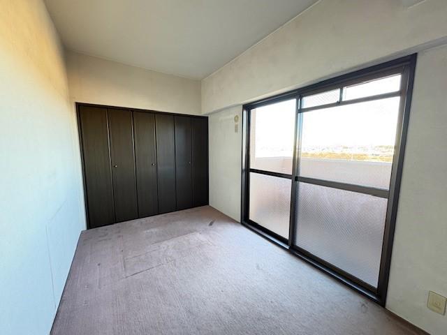 リビング以外の居室  写真撮影日：2025-12-18