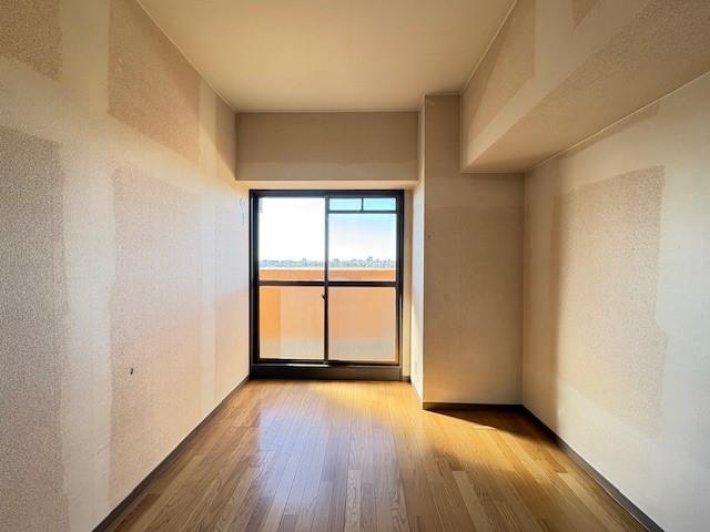 リビング以外の居室  写真撮影日：2025-12-18