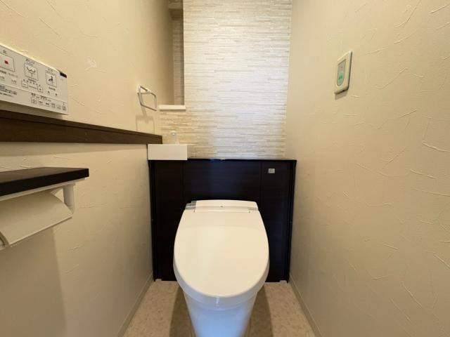 その他設備 トイレ  写真撮影日：2025-12-18