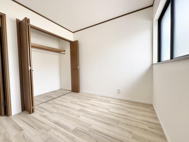 リビング以外の居室  写真撮影日：2026-02-26