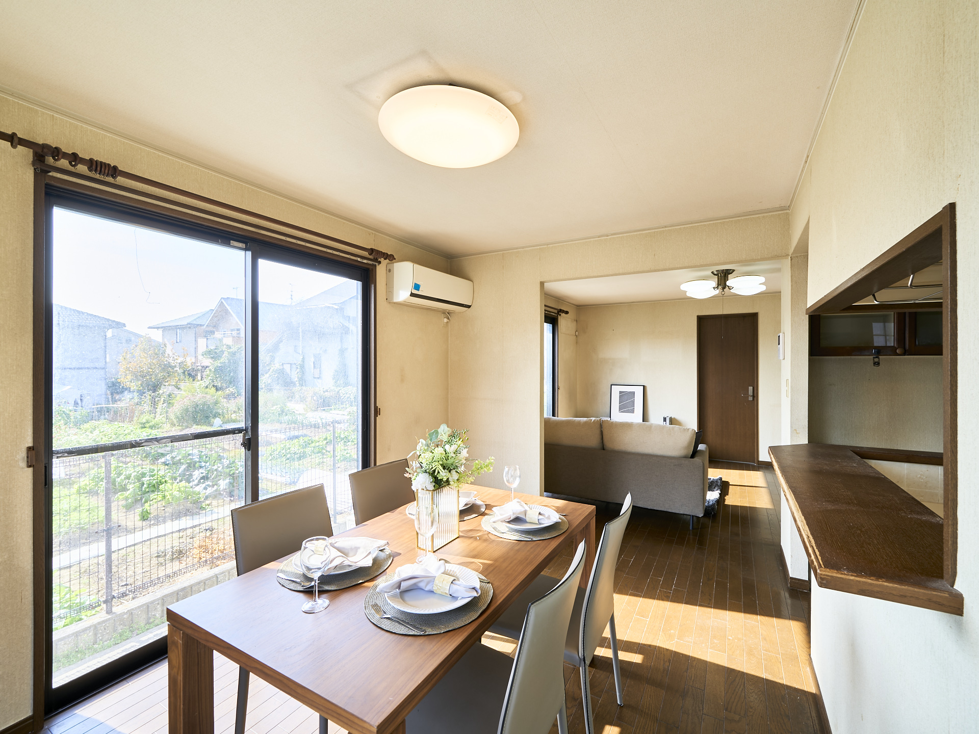 ダイニング 写真撮影日：11/21/25, 12:00 AM