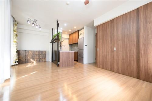 ＬＤＫ約１６．８帖－２