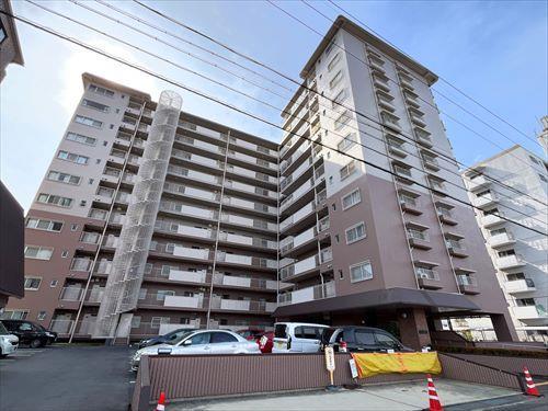 外観（北側から／２０２６年４月撮影）