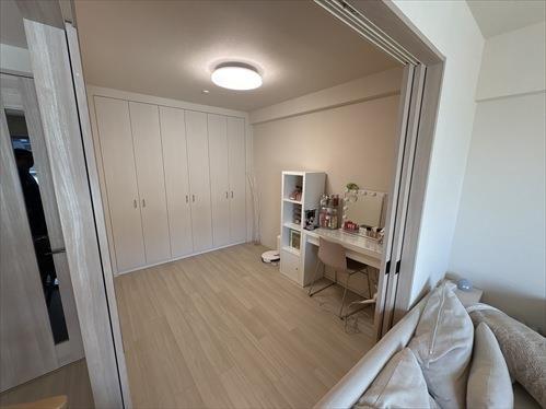 洋室（５．０帖）