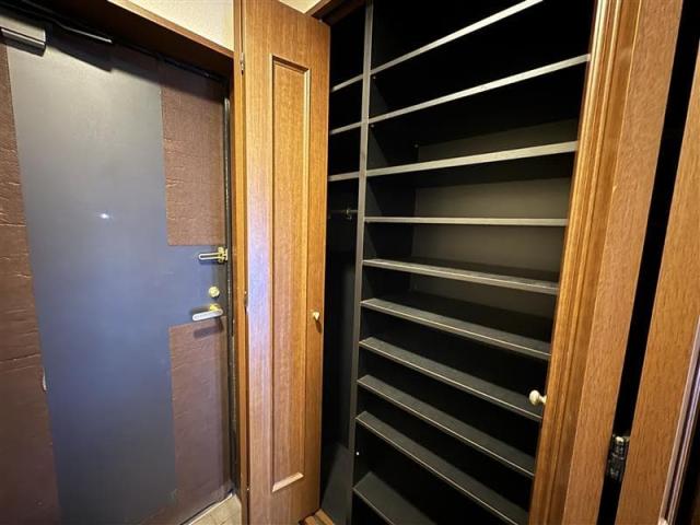 その他設備 玄関  写真撮影日：2026-03-07