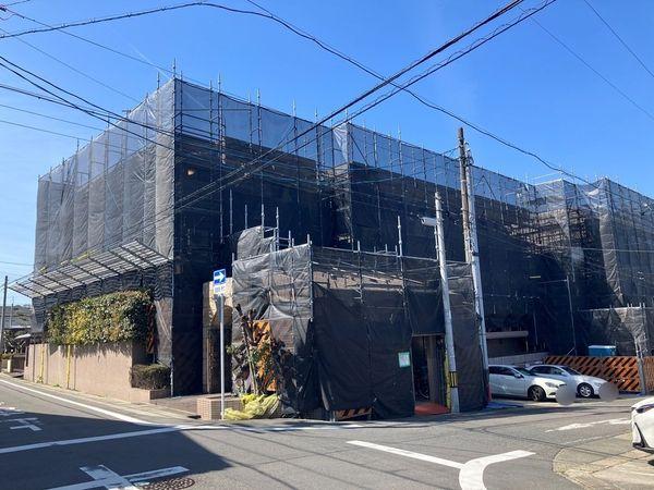 外壁等大規模修繕工事中(2026年3月撮影)