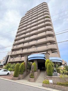 外観（南東側から／２０２６年４月撮影）