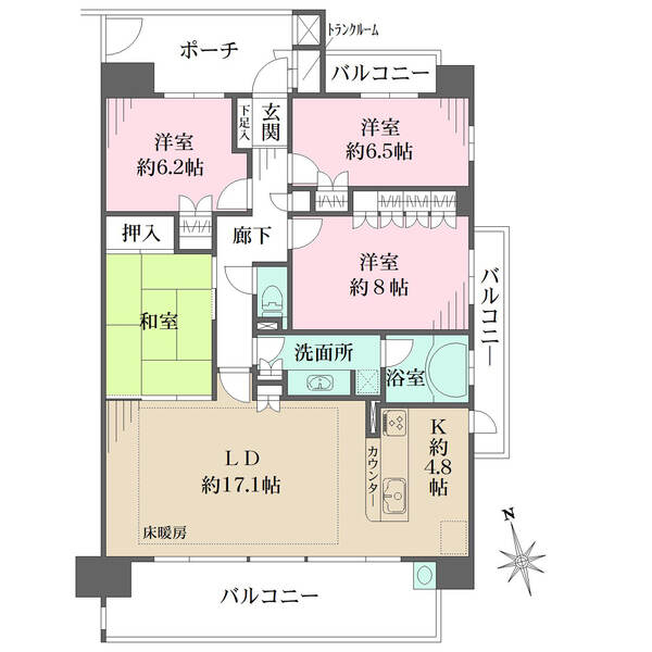 キッチン背部や浴室等、開口部が多く、こまめな換気が行えます。室内随所に収納スペース付きです。