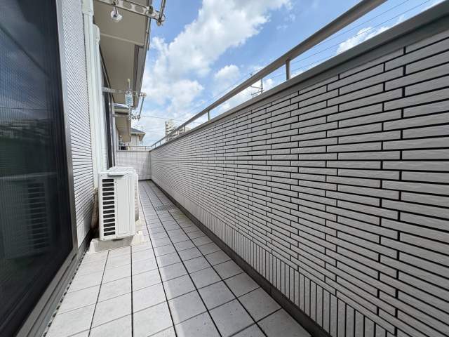 バルコニー  写真撮影日：2026-08-08