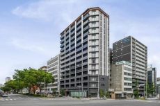 2025年5月築、三菱地所レジデンス分譲マンション。ペット飼育可(細則有り、1住戸2匹まで)。