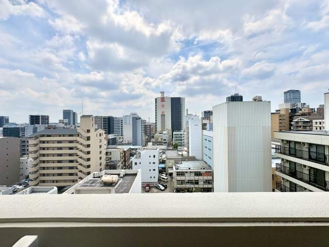 住戸からの眺望写真  写真撮影日：2026-08-21