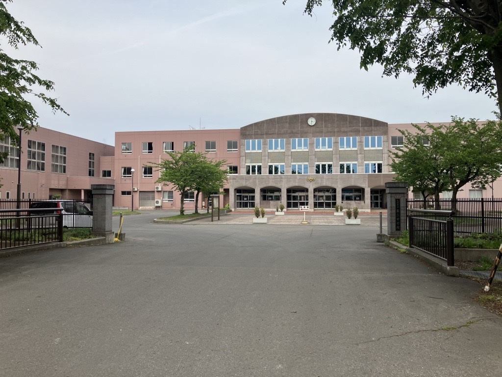 弘前市立第三中学校（徒歩23分） 写真撮影日：5/20/25, 12:00 AM