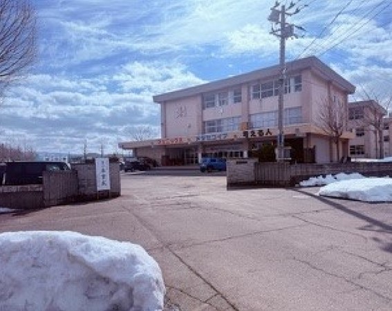 青森市立南中学校