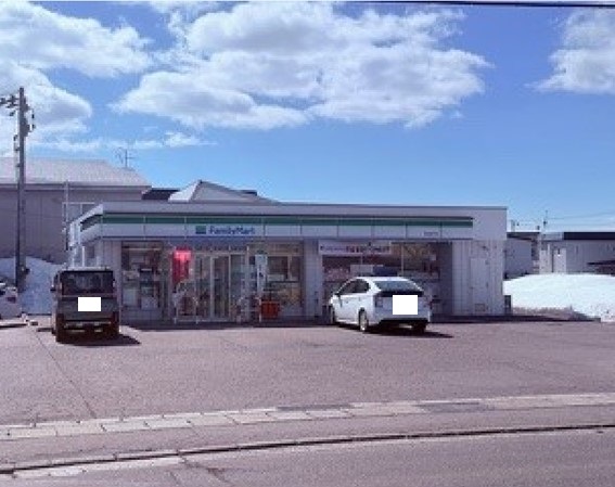 ファミリーマート青森金沢店