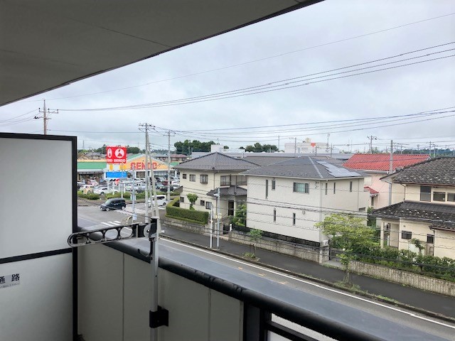 住居：バルコニーからの眺望（2024年7月撮影）