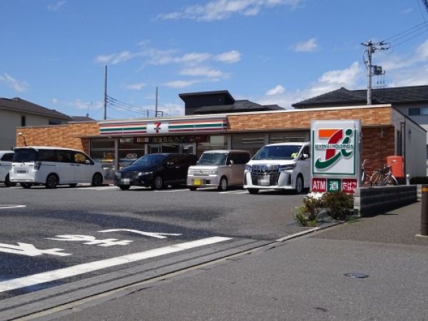 セブンイレブン流山おおたかの森北2丁目店 500m 写真撮影日：2025-02-08 