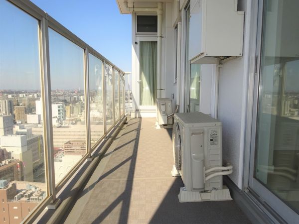 バルコニー  写真撮影日：2025-03