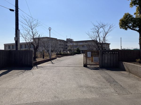生浜中学校 2900m 写真撮影日：2025-04-12 