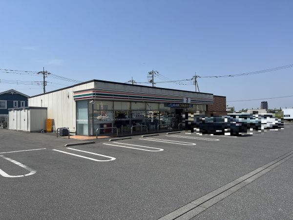 セブンイレブン 印西東の原店 300m 写真撮影日：2025-04-21 
