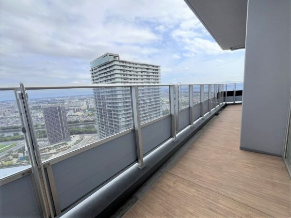 バルコニー  写真撮影日：2024-10-04