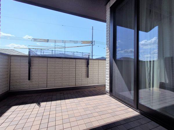 バルコニー  写真撮影日：2025-03-17
