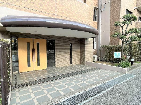 エントランス  写真撮影日：2025-07-11