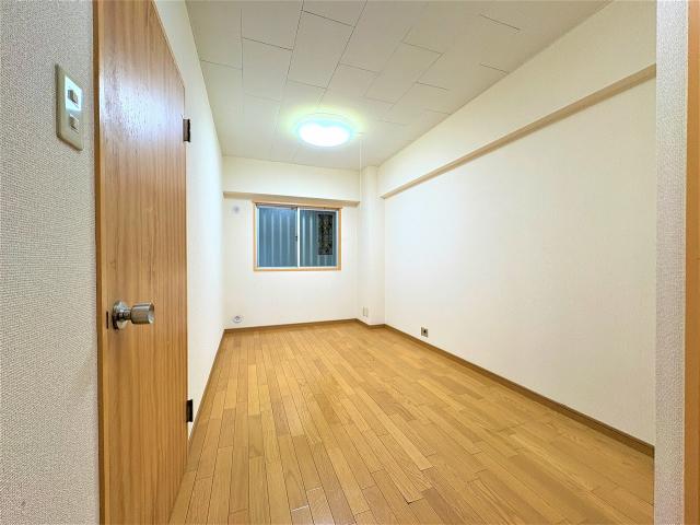 リビング以外の居室  写真撮影日：2026-01-11