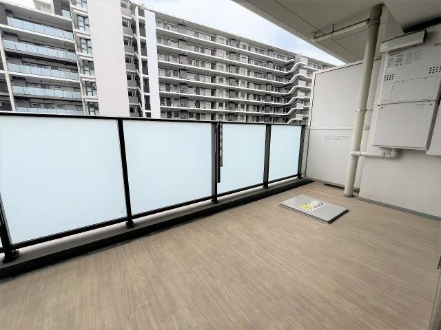 バルコニー  写真撮影日：2025-08-09