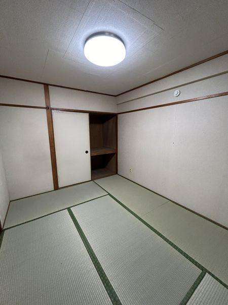 北側和室約6.0帖