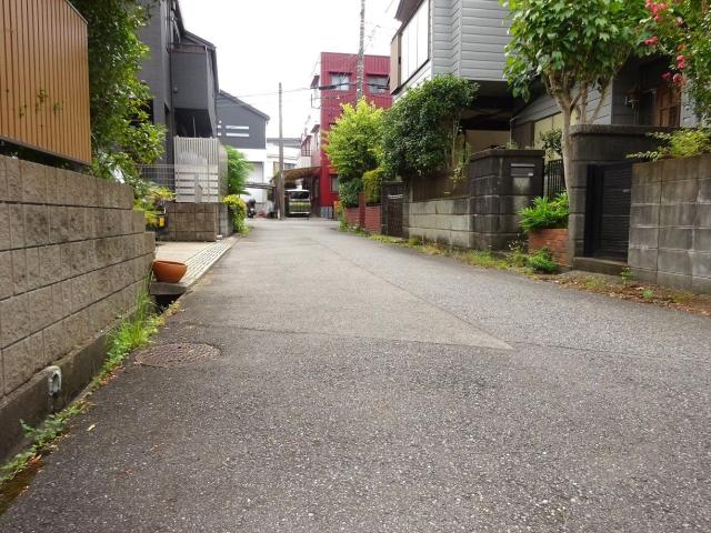 前面道路含む現地写真  写真撮影日：2025-09-14