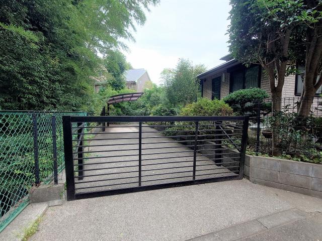 駐車場  写真撮影日：2025-09-28