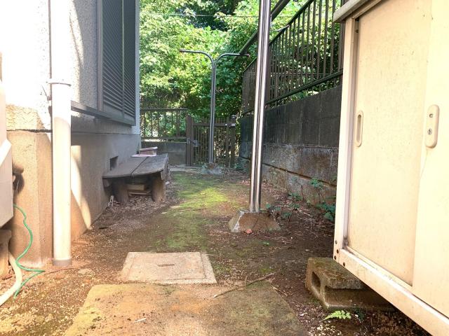 庭  写真撮影日：2025-09-28
