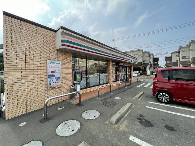 セブンイレブン船橋夏見町2丁目店 900m 写真撮影日：2025-10-27